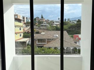 Foto 5 de RENTA SUITE EN CUMBAYA, USFQ
