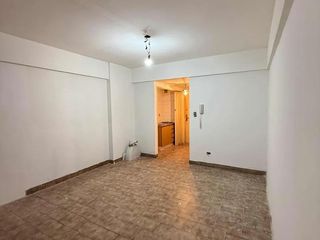 Foto 11 de Venta Departamento Monoambiente Retiro Frente