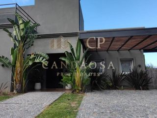 Foto 2 de Casa en El Naudir