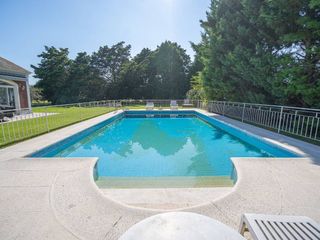 Foto 47 de CASA EN ALQUILER DEL VISO, 6 AMBIENTES, CON PILETA