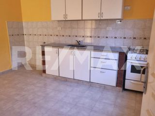 Foto 2 de VENTA COMPLEJO DE 4 DPTOS EN PLOTTIER