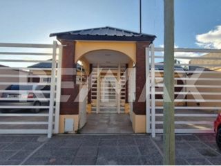 Foto 1 de VENTA COMPLEJO DE 4 DPTOS EN PLOTTIER