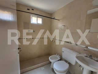 Foto 8 de VENTA COMPLEJO DE 4 DPTOS EN PLOTTIER
