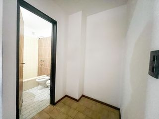 Foto 8 de VENTA DEPTO 2 DORM TERRAZA COCHERA NUEVA CORDOBA