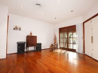 Foto 6 de VENTA CASA 5 AMBIENTES 2 COCHERAS PLAYROOM  DEVOTO