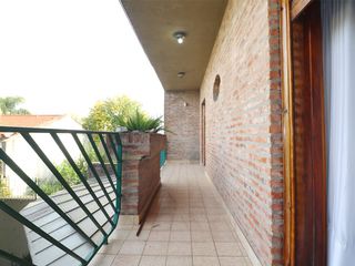 Foto 33 de VENTA CASA 5 AMBIENTES 2 COCHERAS PLAYROOM  DEVOTO