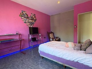 Foto 51 de VENTA CASA 5 DORMITORIOS AV. SAN MARTIN