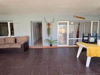 Foto 26 de VENTA CASA 5 DORMITORIOS AV. SAN MARTIN