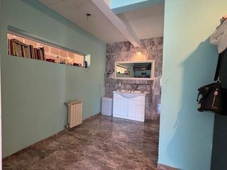 Foto 35 de VENTA CASA 5 DORMITORIOS AV. SAN MARTIN