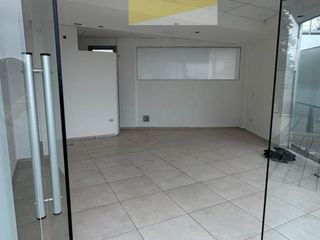 Foto 3 de Local en  Alquiler