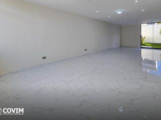 Foto 5 de Casa en Venta en José Luis Bustamante y Rivero
