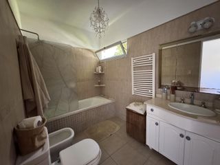 Foto 22 de Increible casa en Venta, gran lote central El Recodo, Pilar 5 AMBIENTES