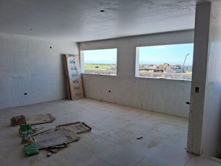 Foto 11 de Oficina en ALQUILER en Colinas de Manantiales, amplia y luminosa, a estrenar en planta alta.  Apto profesional
