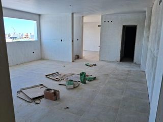 Foto 9 de Oficina en ALQUILER en Colinas de Manantiales, amplia y luminosa, a estrenar en planta alta.  Apto profesional
