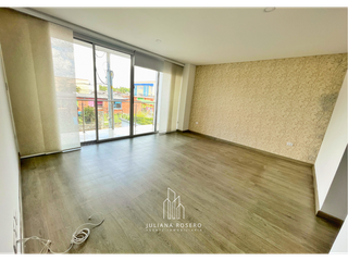 Foto 8 de VENDO EXCLUSIVO APARTAMENTO EN CATAY