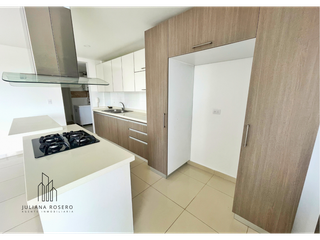 Foto 3 de VENDO EXCLUSIVO APARTAMENTO EN CATAY