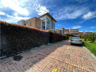 Foto 20 de Hermosa Casa en Venta Cajicá Hatogrande