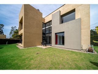 Foto 2 de SE VENDE CASA EN COTA