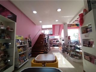 Foto 15 de Pinar Alto, Local Comercial en Renta, 474m2, 2 Ambientes