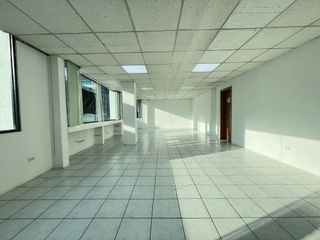 Foto 6 de Renta Oficina 60M2 La Vozandes/Incluye Parqueadero