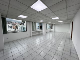 Foto 7 de Renta Oficina 60M2 La Vozandes/Incluye Parqueadero