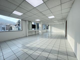 Foto 3 de Renta Oficina 60M2 La Vozandes/Incluye Parqueadero