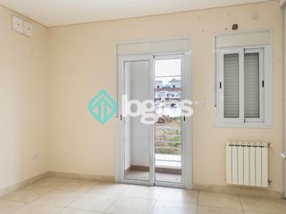 Foto 47 de Dúplex financiado en venta de 3 dormitorios en Grand Bourg