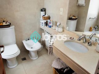 Foto 31 de Departamento en venta de 3 dormitorios con cochera en Macrocentro