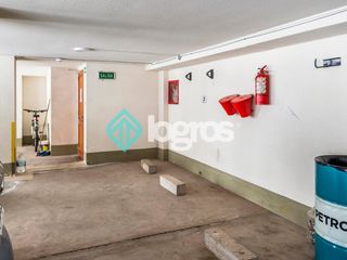 Foto 45 de Departamento en venta de 3 dormitorios con cochera en Macrocentro