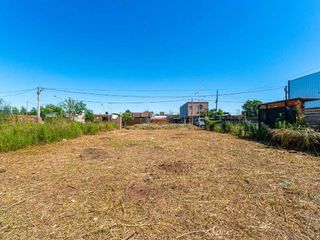 Foto 3 de TERRENO EN VENTA 320 M2 EN PÉREZ LOS LAPACHOS