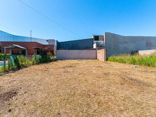 Foto 2 de TERRENO EN VENTA 320 M2 EN PÉREZ LOS LAPACHOS