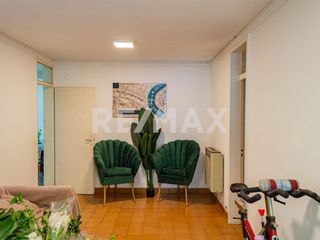 Foto 2 de Venta Casa 3 dorm Planta Baja - Barrio Confluencia