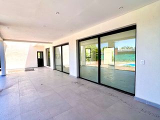 Foto 29 de Venta Casa Haras Escobar 5 ambientes