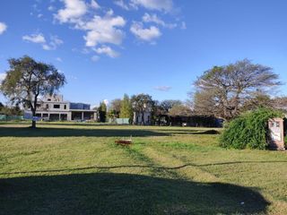 Foto 4 de VENTA LOTE EN VALLE DEL GOLF