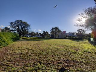 Foto 3 de VENTA LOTE EN VALLE DEL GOLF