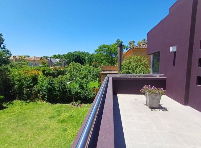 place photo 51