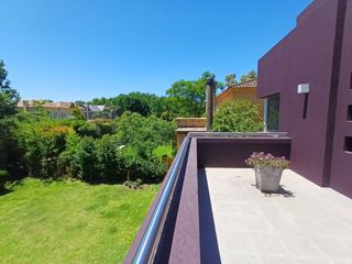 Foto 51 de Alquiler casa de diseño en Barrio Laguna del Sol