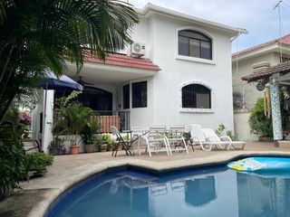 Foto 1 de Se vende hermosa casa en Puerto Azul JosS