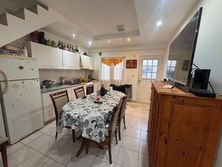 Foto 3 de Casa en Venta en Neuquen Capital, Neuquén, Patagonia, Argentina
