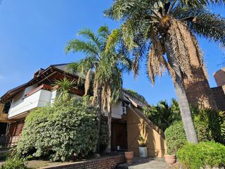 Foto 4 de Casa apta comercial en venta/alquiler metros Av. Recta