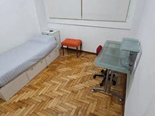 Foto 5 de Venta Departamento 2 Ambientes en Monserrat Apto Crédito