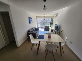 Foto 20 de Departamento en venta 2 dormitorios 2 baños balcon pileta Edif Sonoma
