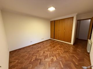 Foto 11 de Depto. en alquiler 3 dormitorios, 3 baños, 2 cocheras, gran balcon con asador- Casonas del Norte