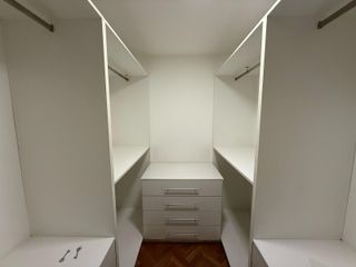 Foto 15 de Depto. en alquiler 3 dormitorios, 3 baños, 2 cocheras, gran balcon con asador- Casonas del Norte