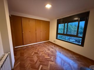 Foto 10 de Depto. en alquiler 3 dormitorios, 3 baños, 2 cocheras, gran balcon con asador- Casonas del Norte