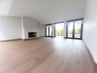 Foto 3 de SE VENDE ESPECTACULAR CASA EN SANTA ANA ORIENTAL