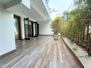 Foto 2 de SE VENDE ESPECTACULAR CASA EN SANTA ANA ORIENTAL