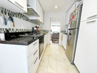Foto 9 de SE VENDE APARTAMENTO EN LA CABRERA