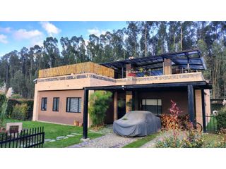 Foto 2 de ARRIENDO CASA CAMPESTRE