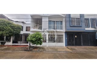 Foto 1 de SE ARRIENDA APARTAMENTO 3ER PISO BARRIO CARIBABARE